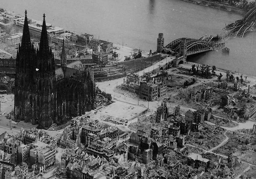 colognecathedralafterbombing